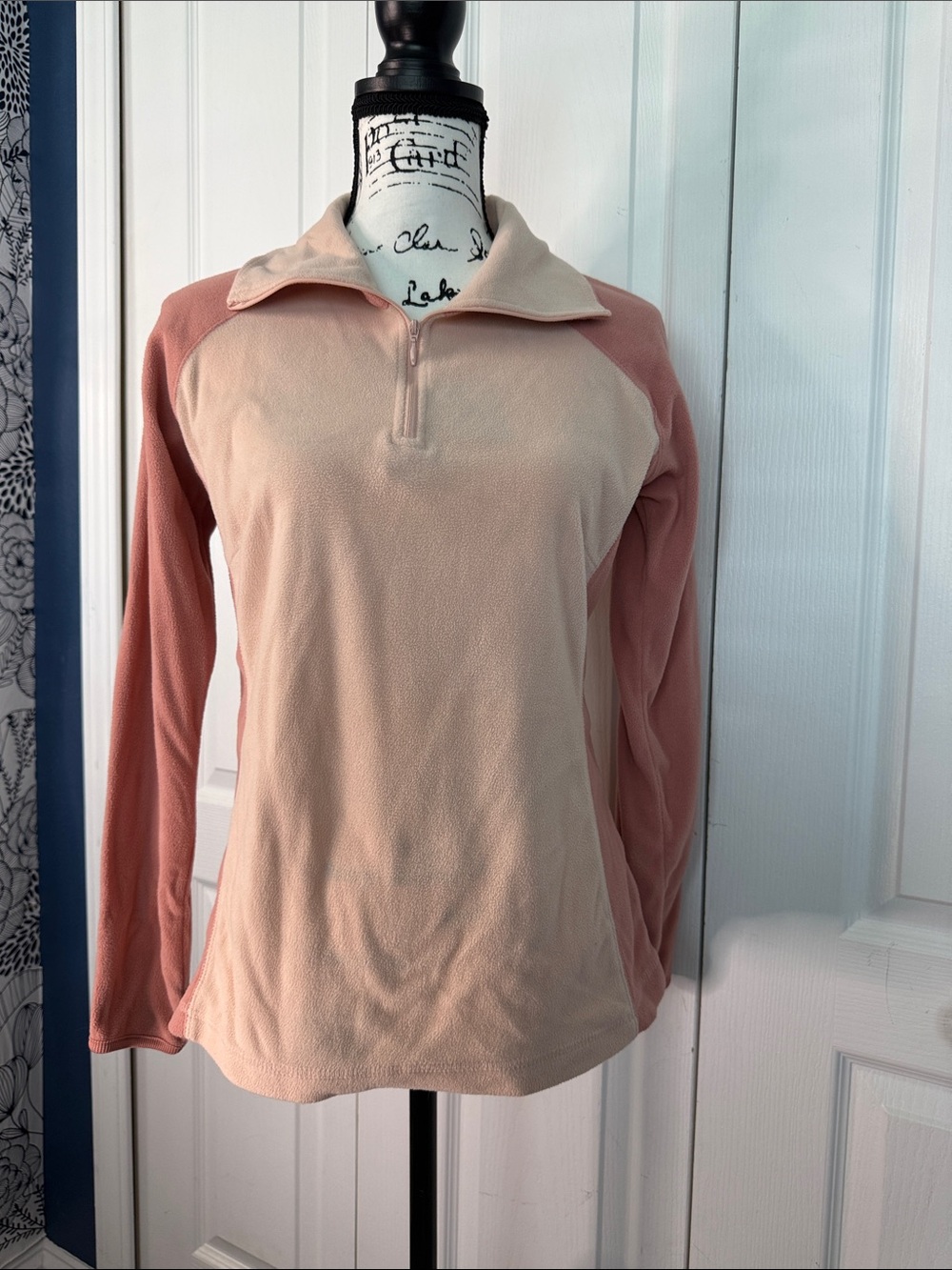 Columbia Lightweight Quarter-Zip Pullover in Blush Pink and Rose